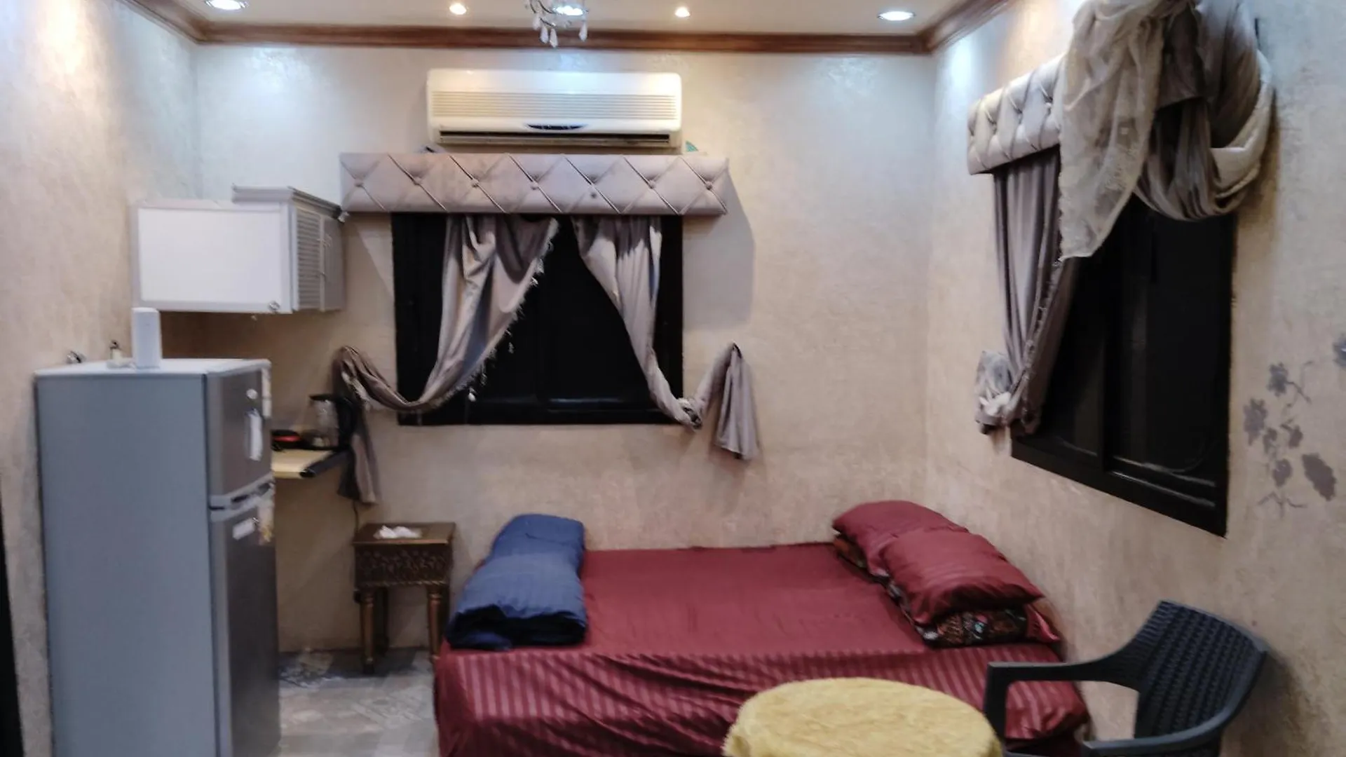 Daire غرفة مكة 10 دقائق مشي للحرم عمارة الإلهام و يوجد مواقف سيارات Room Makkah 10 Minutes To Alharam Walk Elham Building And Have Parking Car