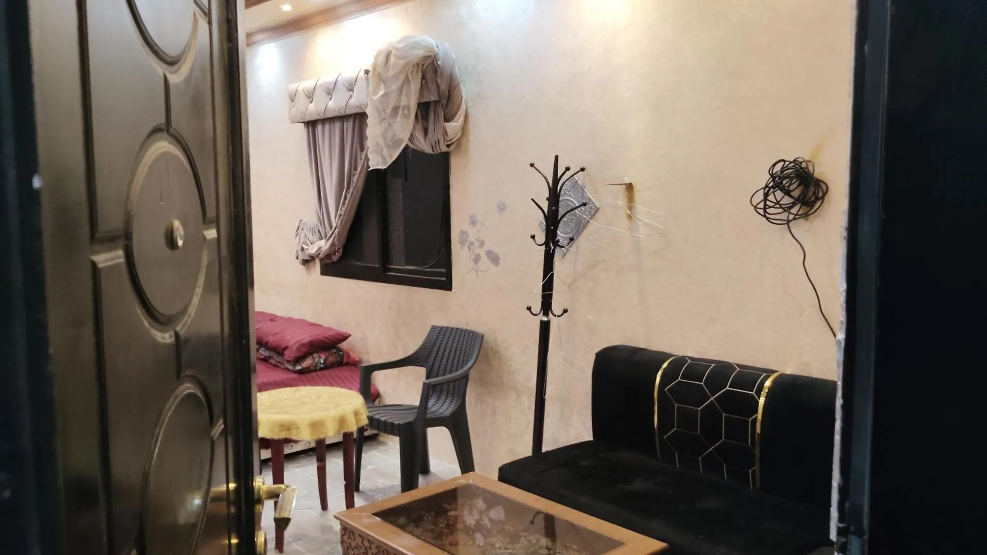 غرفة مكة 10 دقائق مشي للحرم عمارة الإلهام و يوجد مواقف سيارات Room Makkah 10 Minutes To Alharam Walk Elham Building And Have Parking Car Arabie saoudite